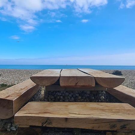 Wow I'M Living On The Beach. Luxury 4 Bed Sleeps 8 Pagham Eksteriør billede