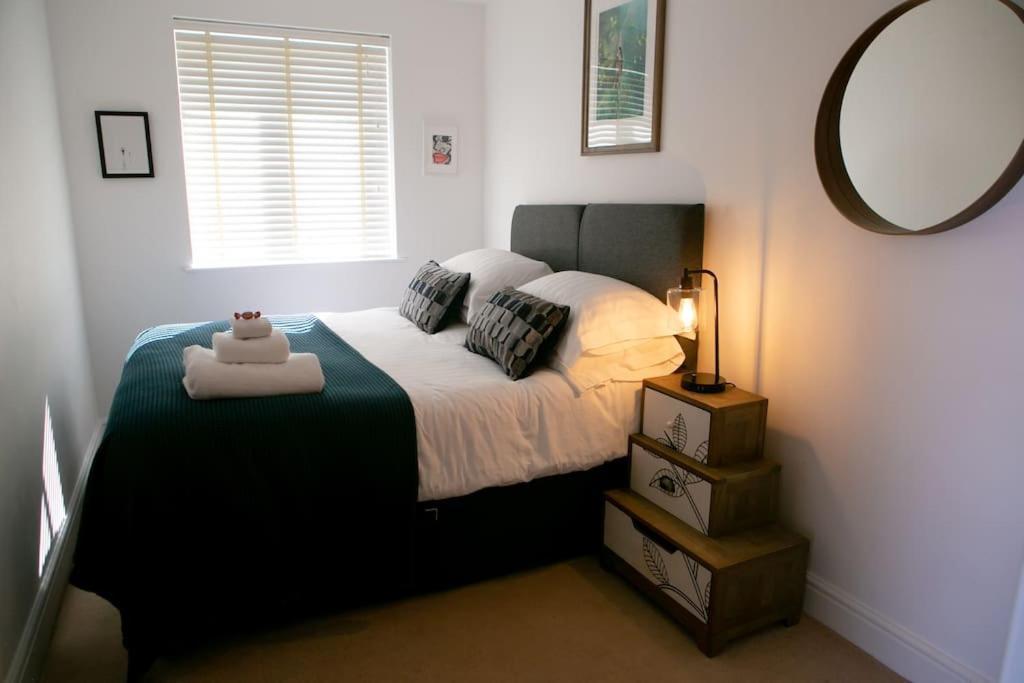 Wow I'M Living On The Beach. Luxury 4 Bed Sleeps 8 Pagham Eksteriør billede